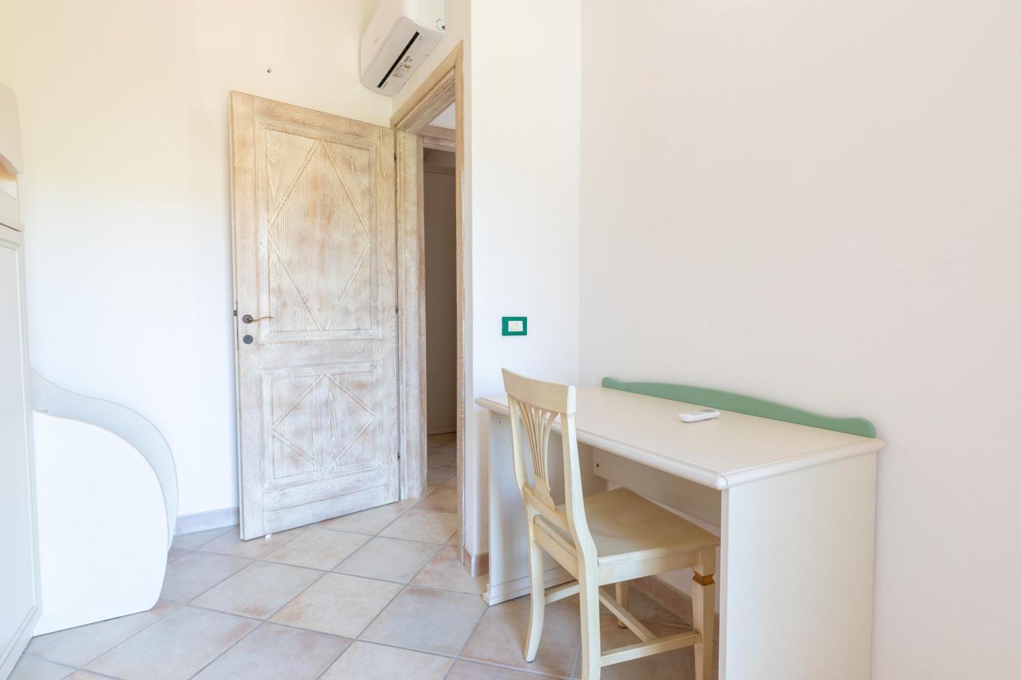 Charming With Two Beds -2 Minutes To The Beach- Guest house *