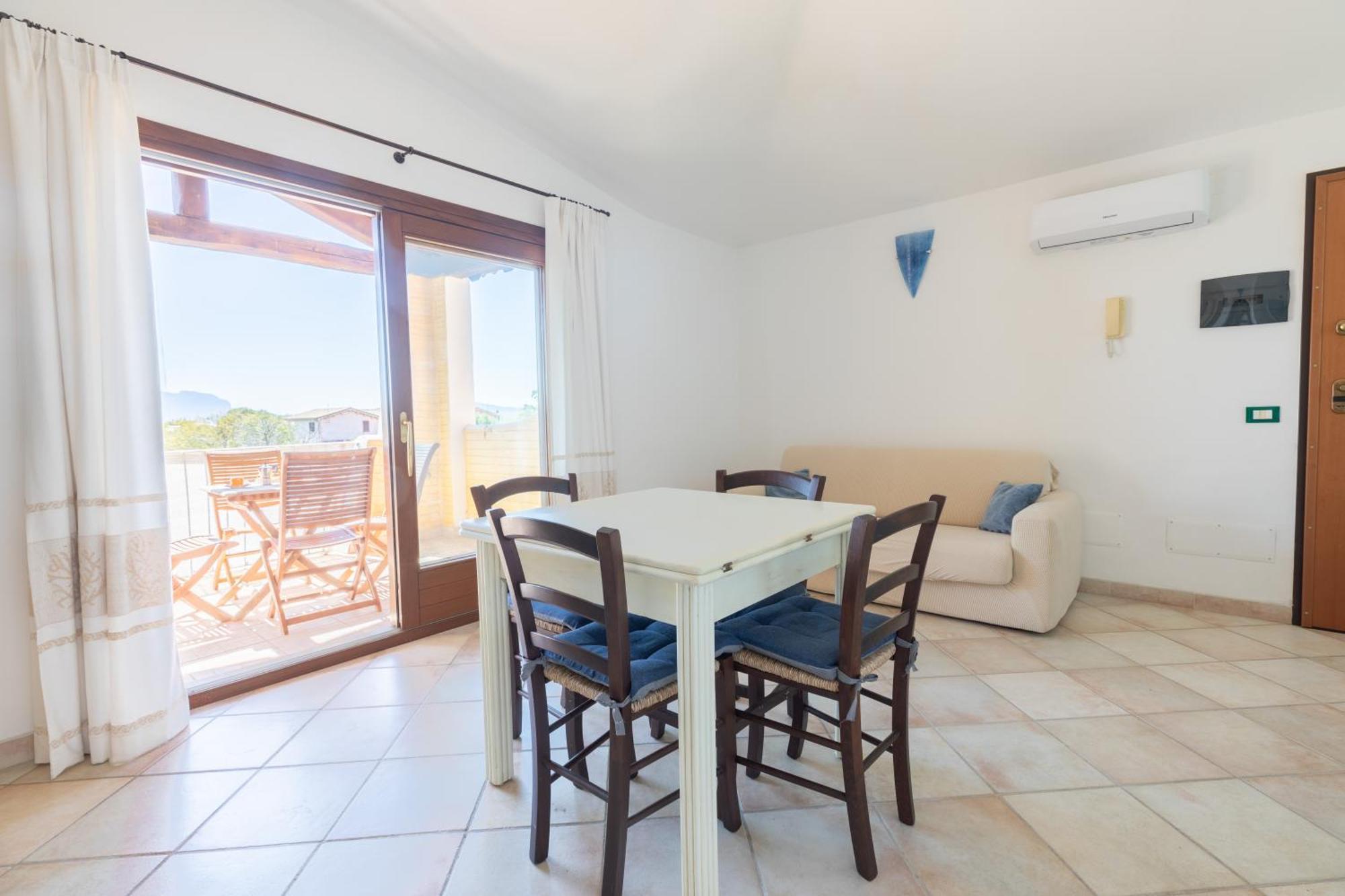 Charming With Two Beds -2 Minutes To The Beach- Guest house
