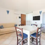 Charming Room With Two Beds -2 Minutes To The Beach-